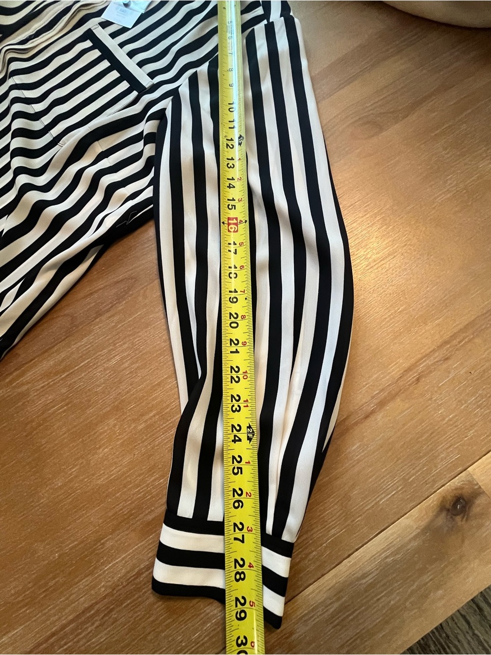The Limited Top 2X NWT Black Creamy White Striped Button Down Chest Pockets New - Picture 7 of 9